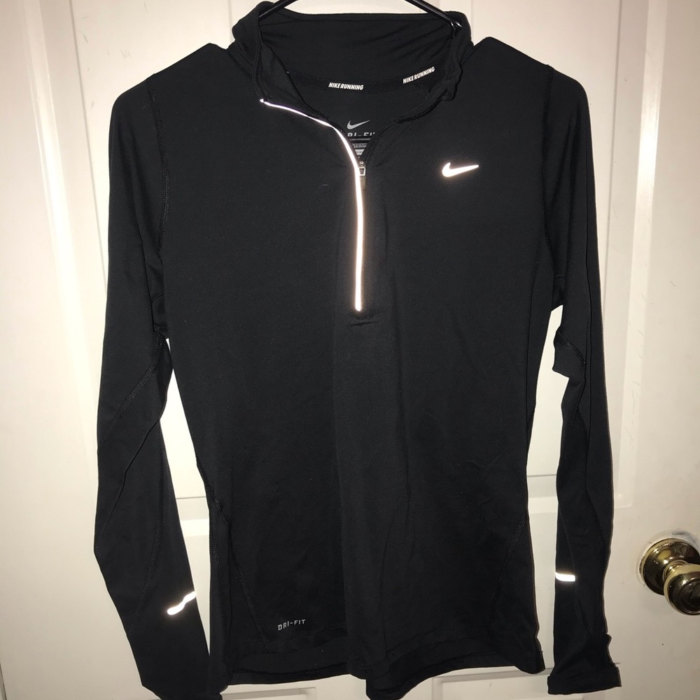 Nike pullover